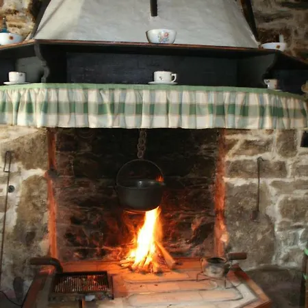 Authentic Countryhouse In Nugla *