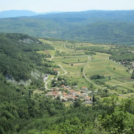 Authentic Countryhouse In Nugla * Gornja Nugla