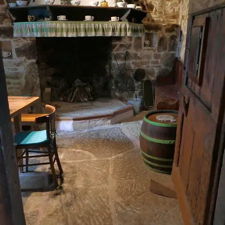 Authentic Countryhouse In Nugla בית נופש Gornja Nugla