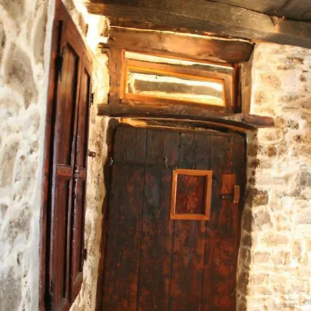 Authentic Countryhouse In Nugla * Gornja Nugla